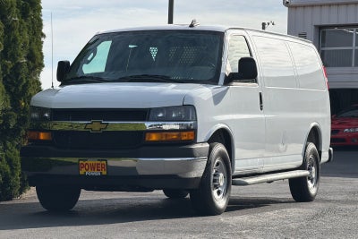 2025 Chevrolet Express Cargo WT