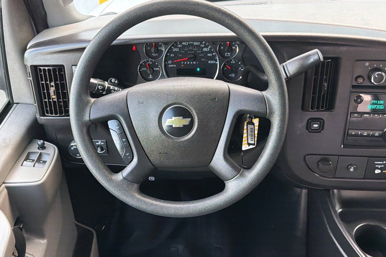 2024 Chevrolet Express Cargo 2500 WT