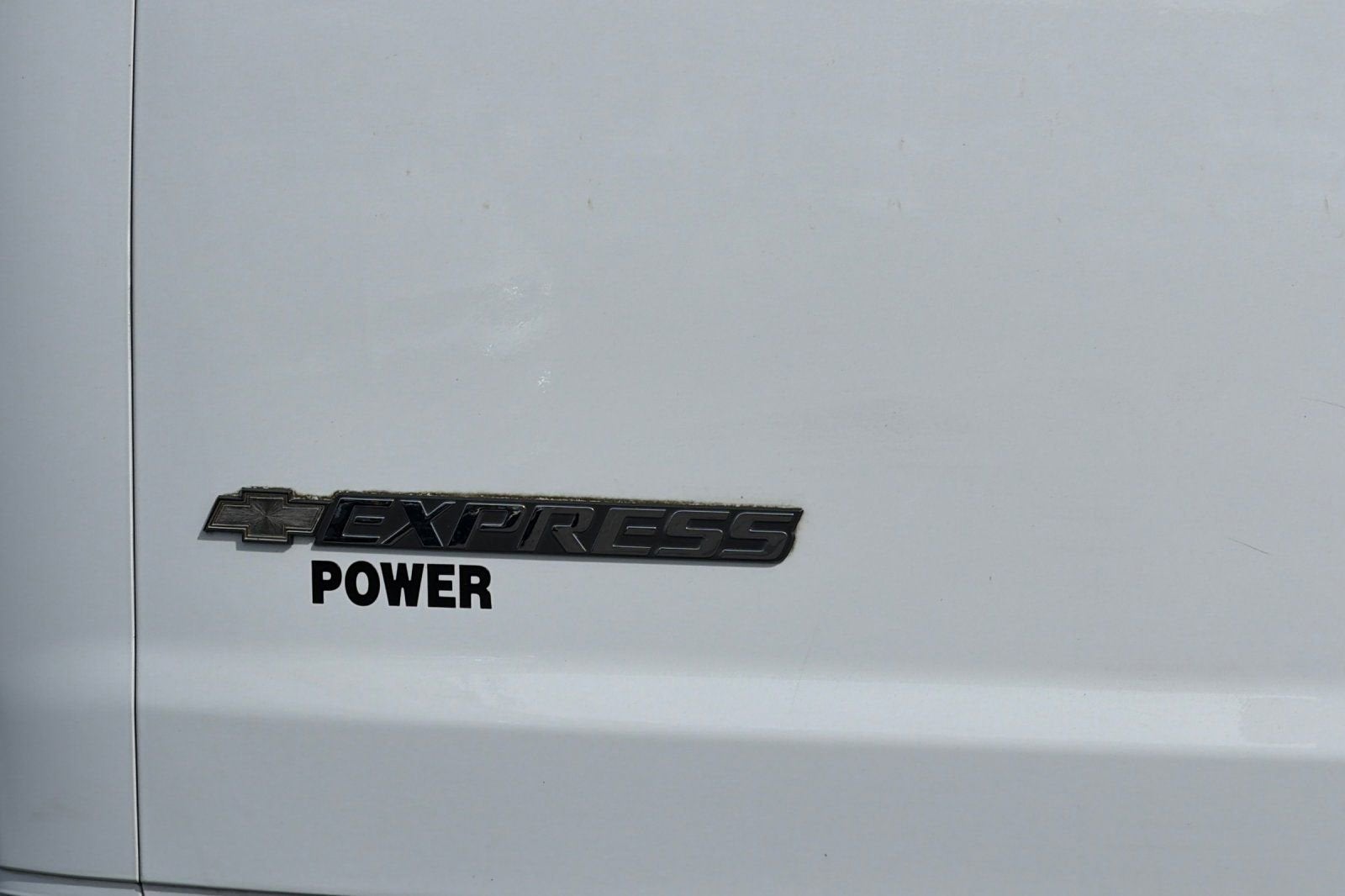 2024 Chevrolet Express Cargo 2500 WT