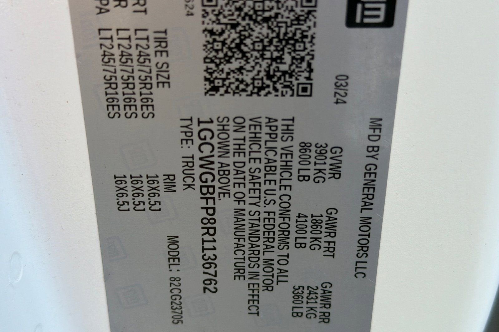 2024 Chevrolet Express Cargo 2500 WT