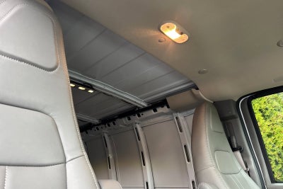 2025 Chevrolet Express Cargo 3500 WT