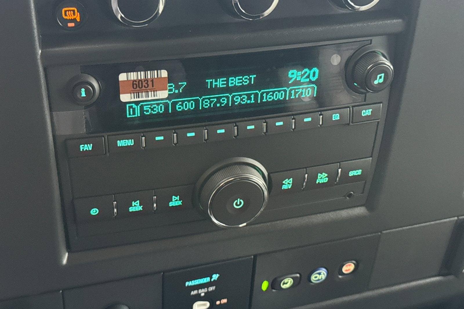 2025 Chevrolet Express Cargo 3500 WT