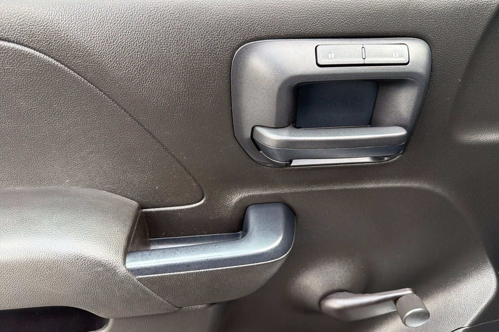 2018 GMC Sierra 3500 HD Chassis Cab REG CAB 4WD 162"