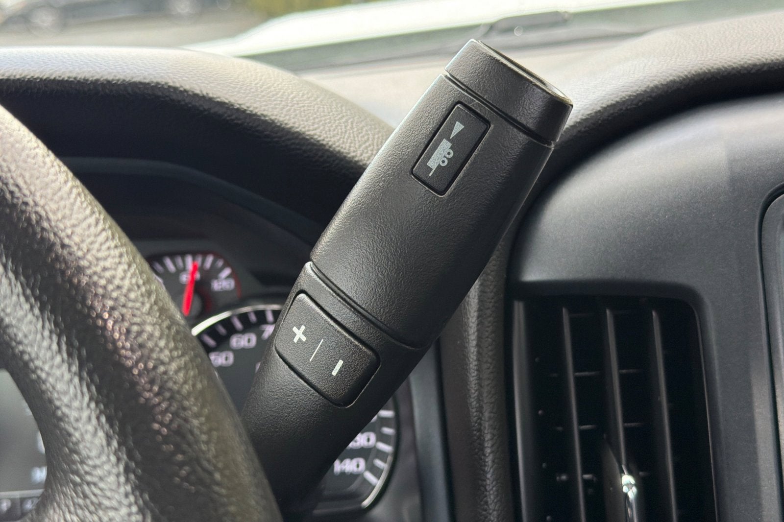 2018 GMC Sierra 3500 HD Chassis Cab REG CAB 4WD 162"