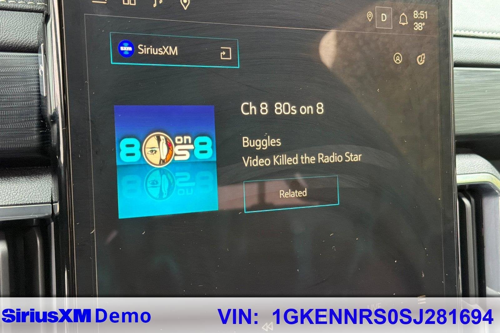 2025 GMC Acadia Elevation