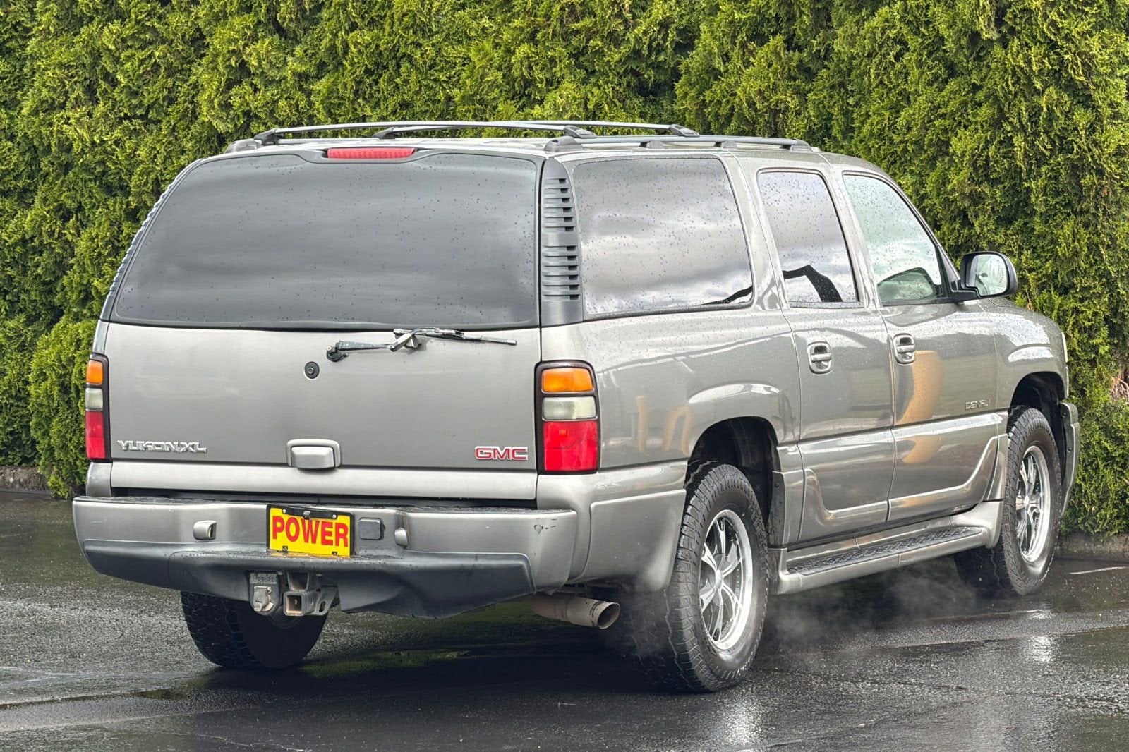 2005 GMC Yukon XL 4DR 4WD 1500