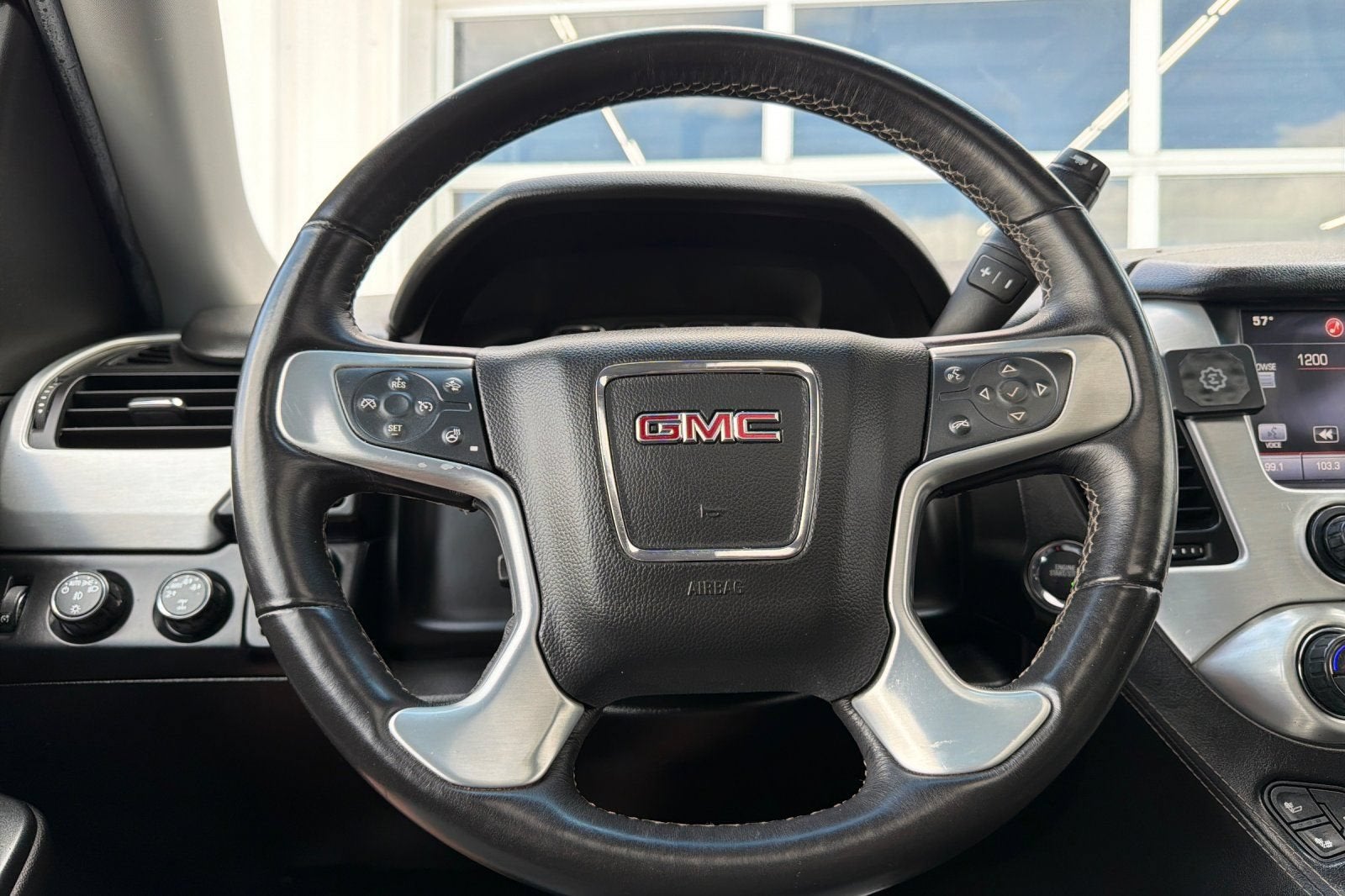 2015 GMC Yukon XL SLT