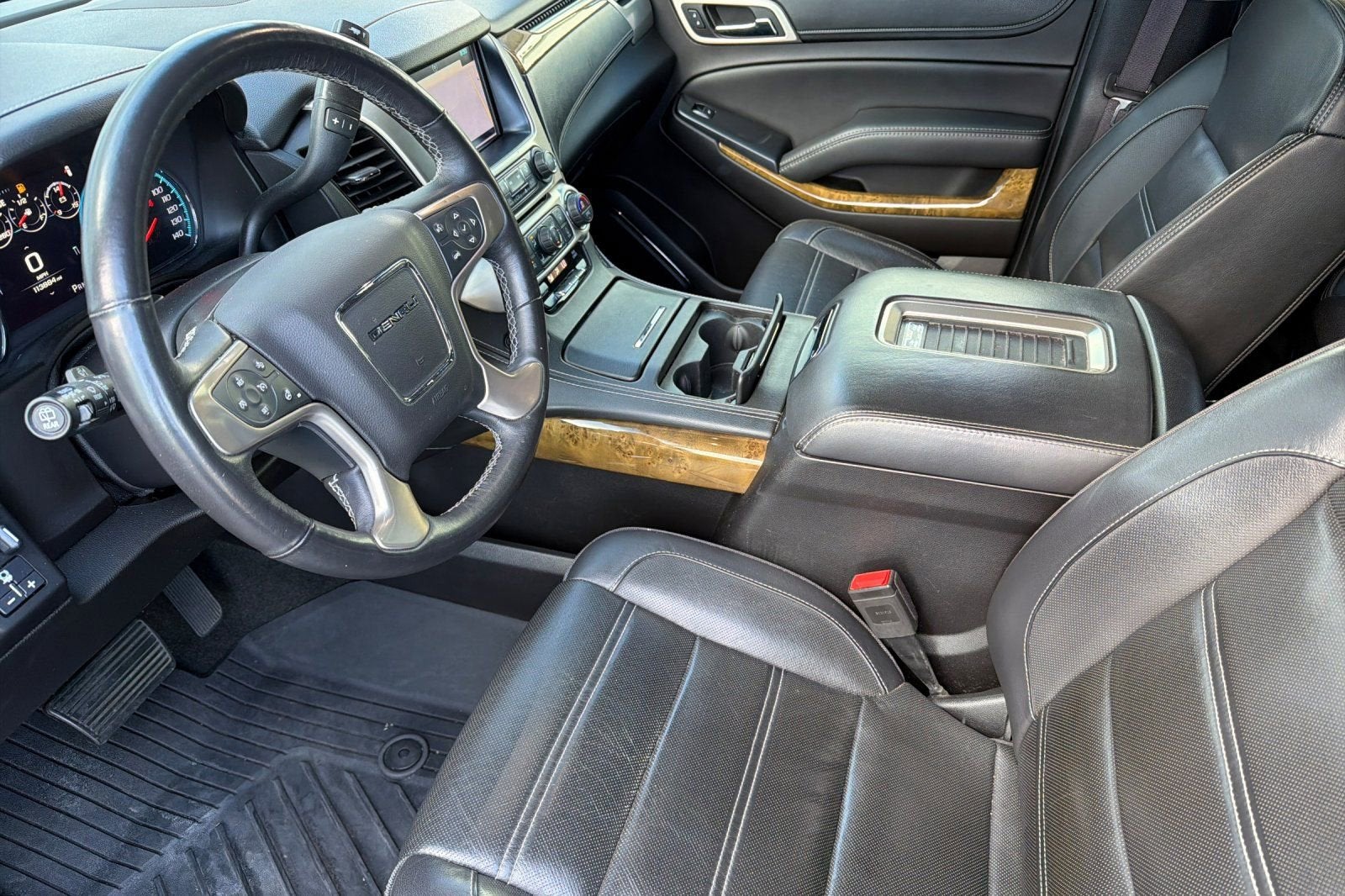 2017 GMC Yukon XL Denali