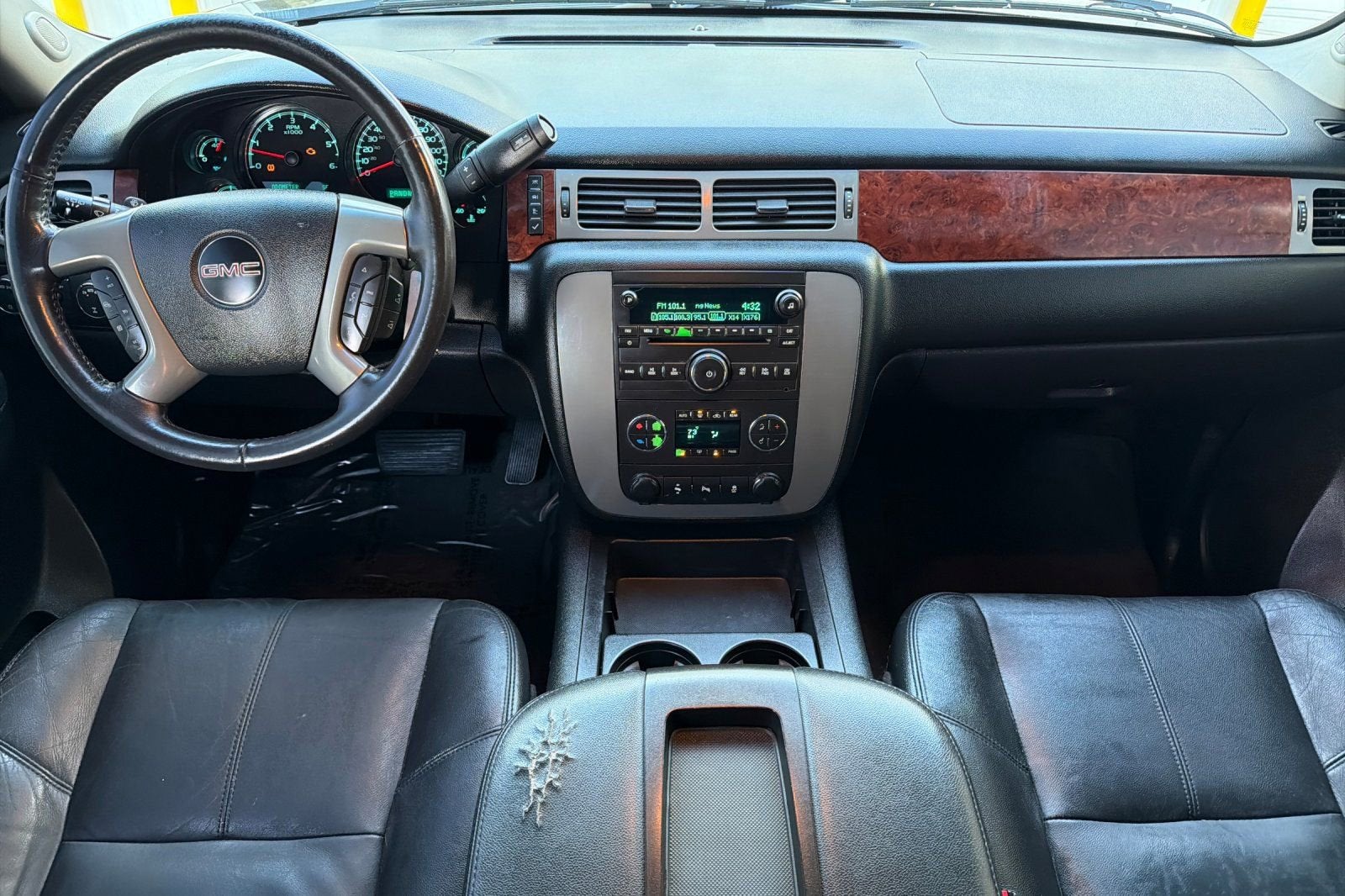 2013 GMC Yukon XL SLT
