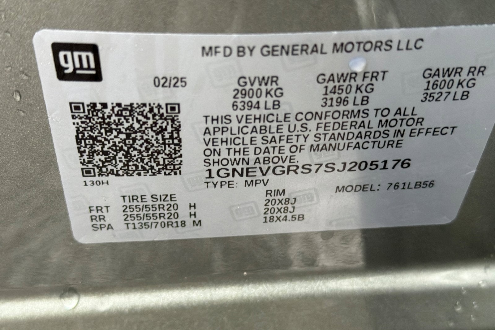 2025 Chevrolet Traverse LT