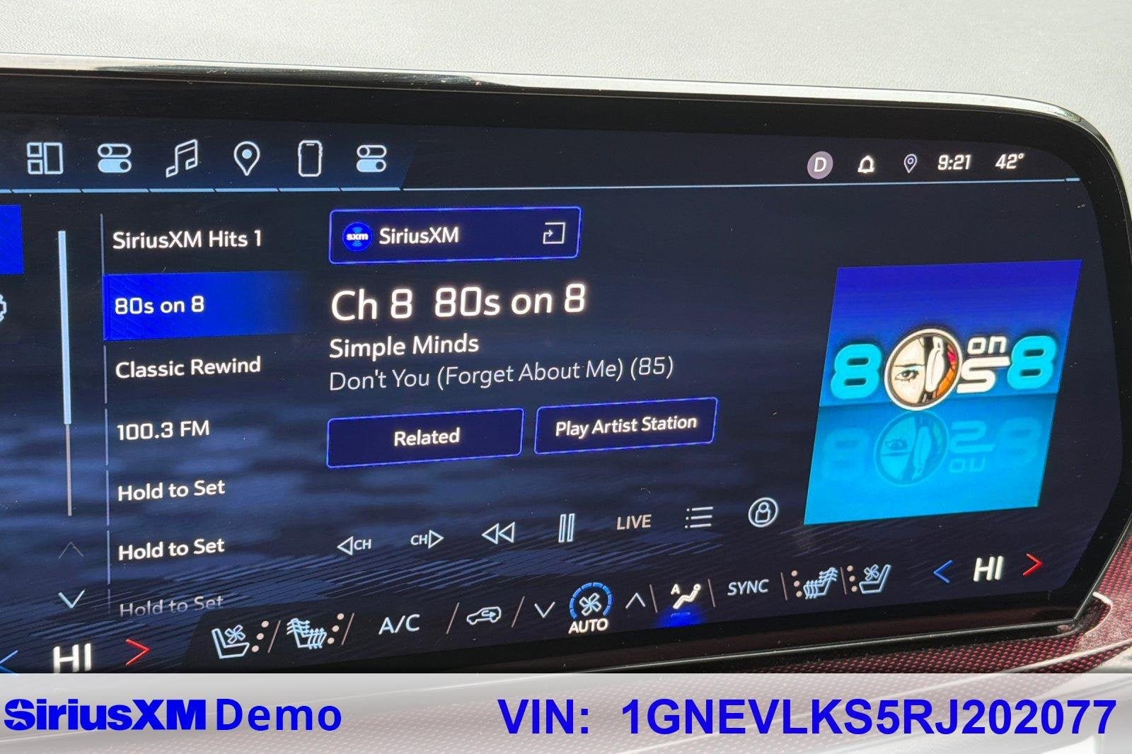 2024 Chevrolet Traverse RS