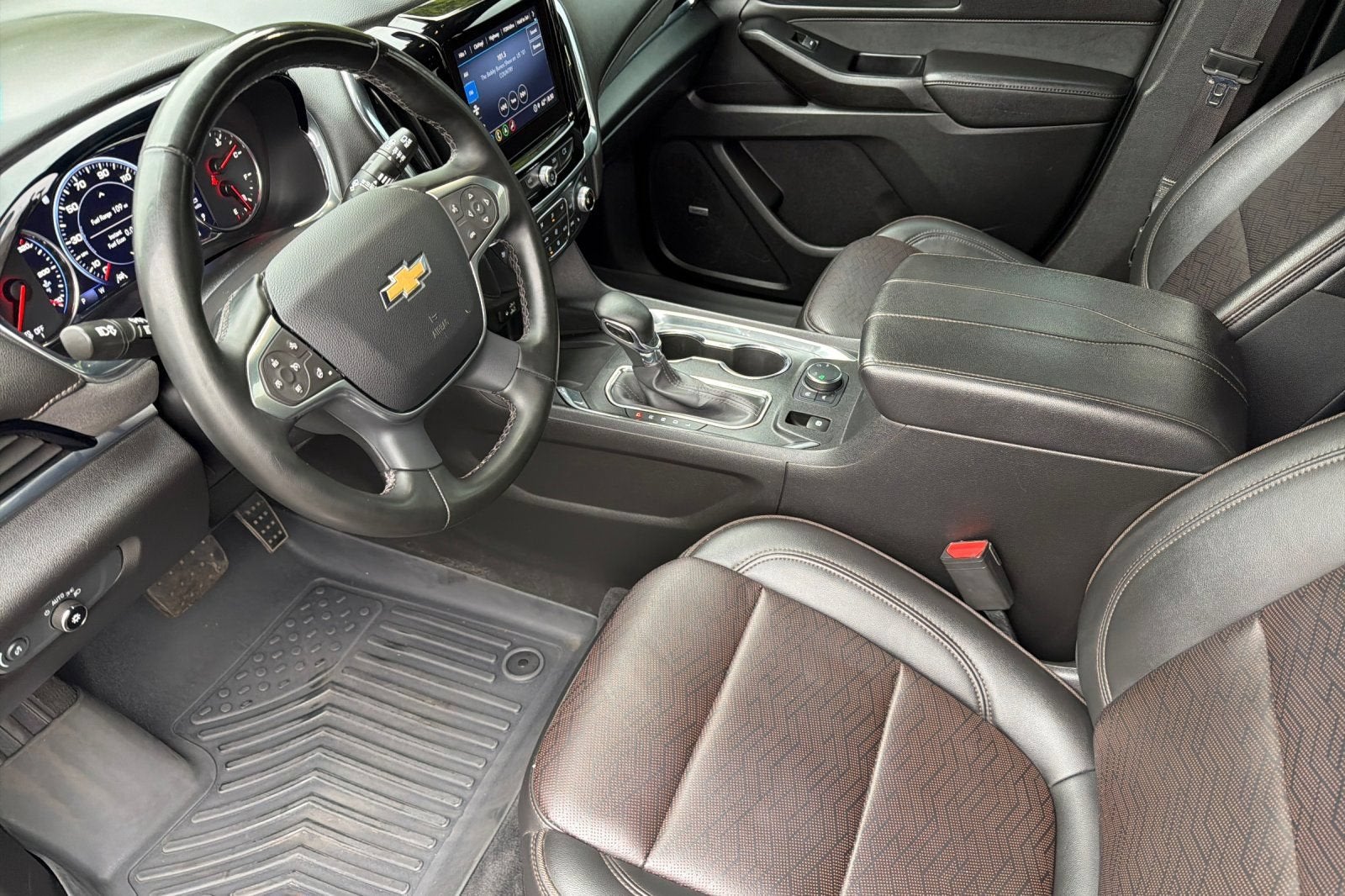 2023 Chevrolet Traverse High Country