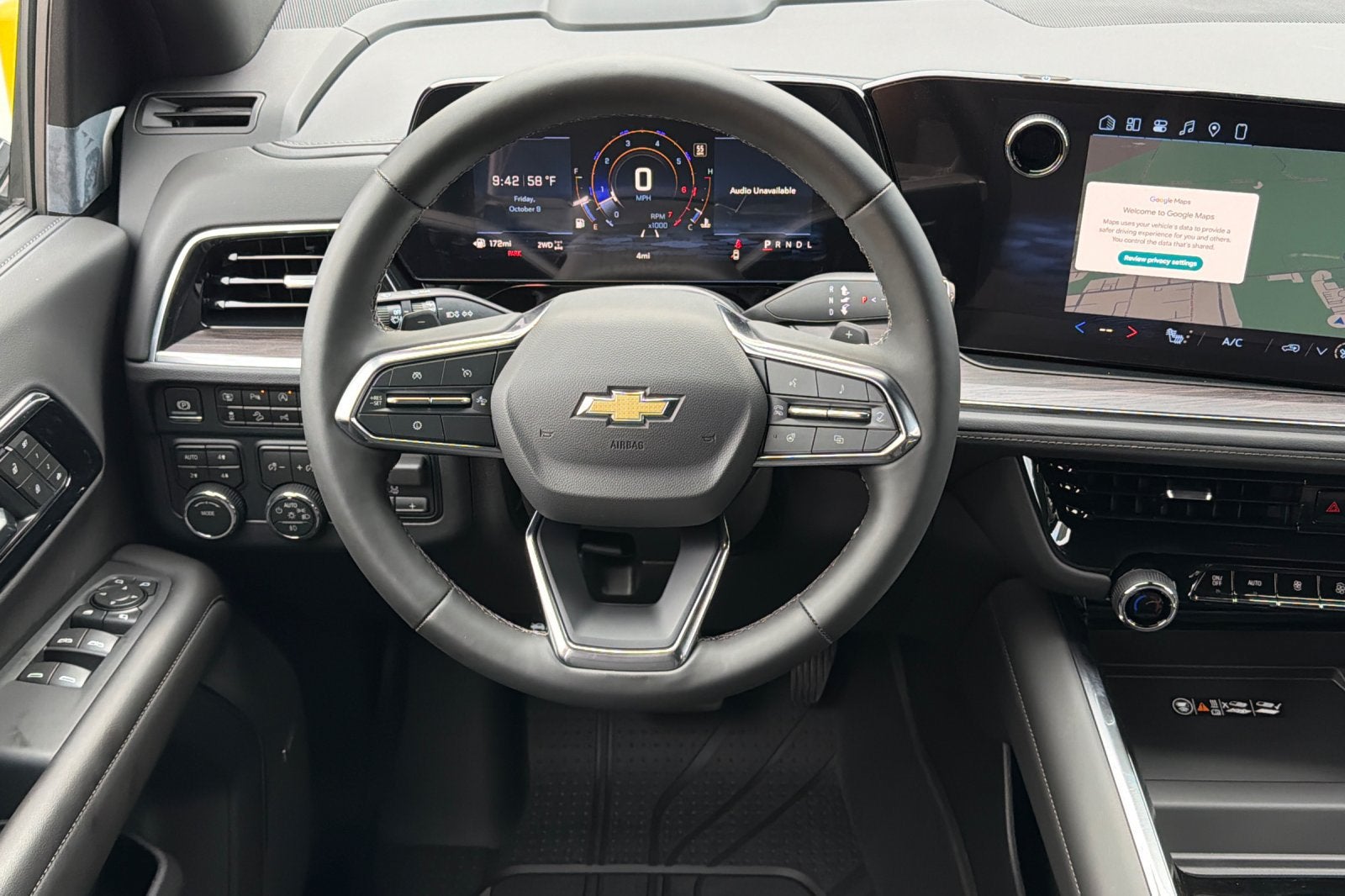 2027 Chevrolet Suburban LT