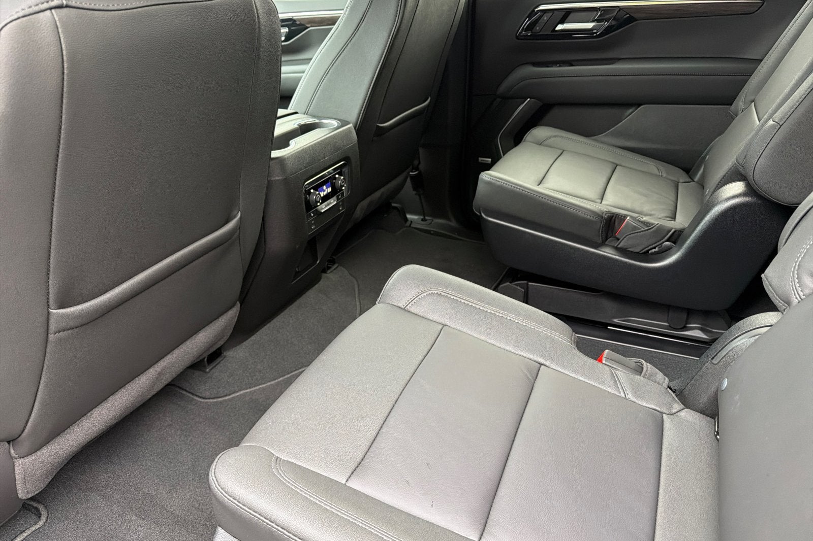 2027 Chevrolet Tahoe Z71