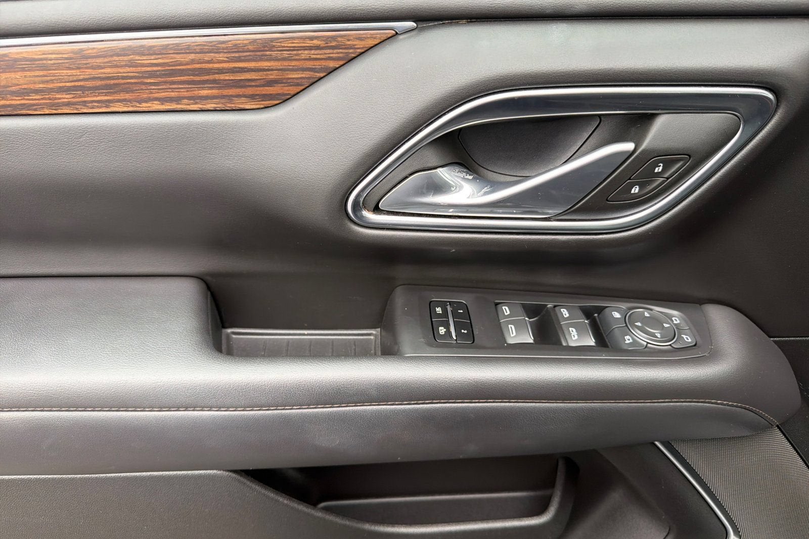 2024 Chevrolet Suburban High Country