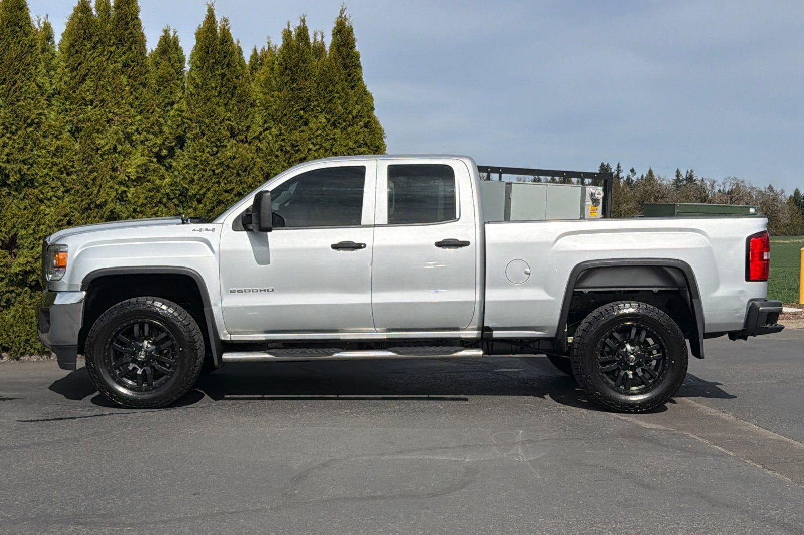 2017 GMC Sierra 2500 HD DBL CAB 4WD 144.2