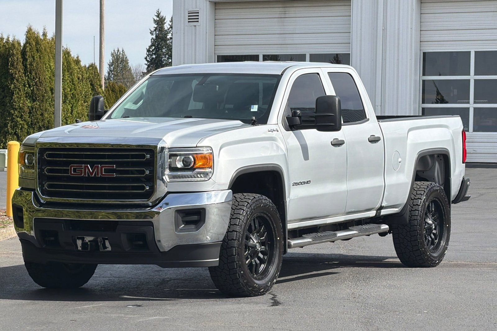 2017 GMC Sierra 2500 HD DBL CAB 4WD 144.2