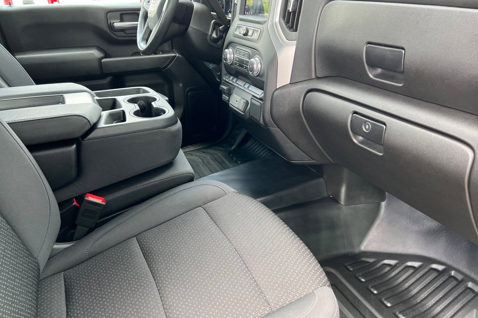 2024 GMC Sierra 2500 HD Pro