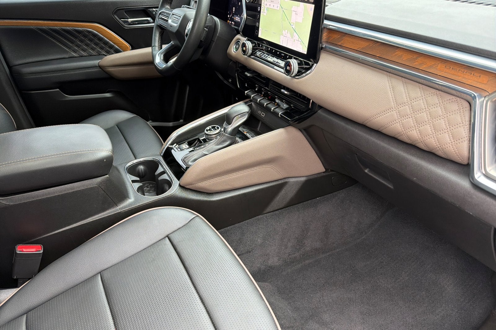 2024 GMC Canyon Denali