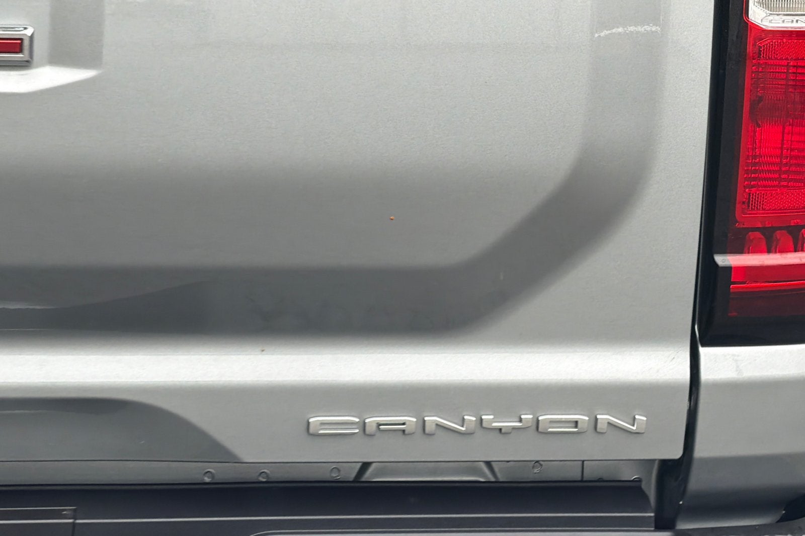 2024 GMC Canyon Denali