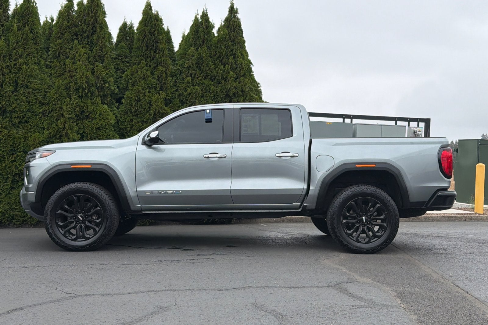 2024 GMC Canyon Denali