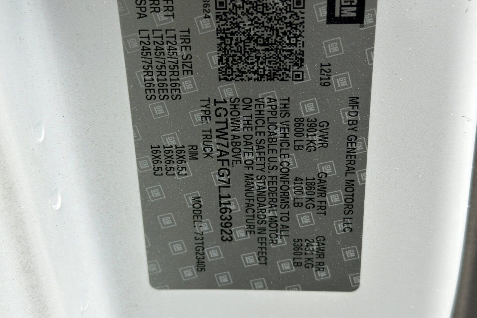 2020 GMC Savana Cargo 2500 Work Van