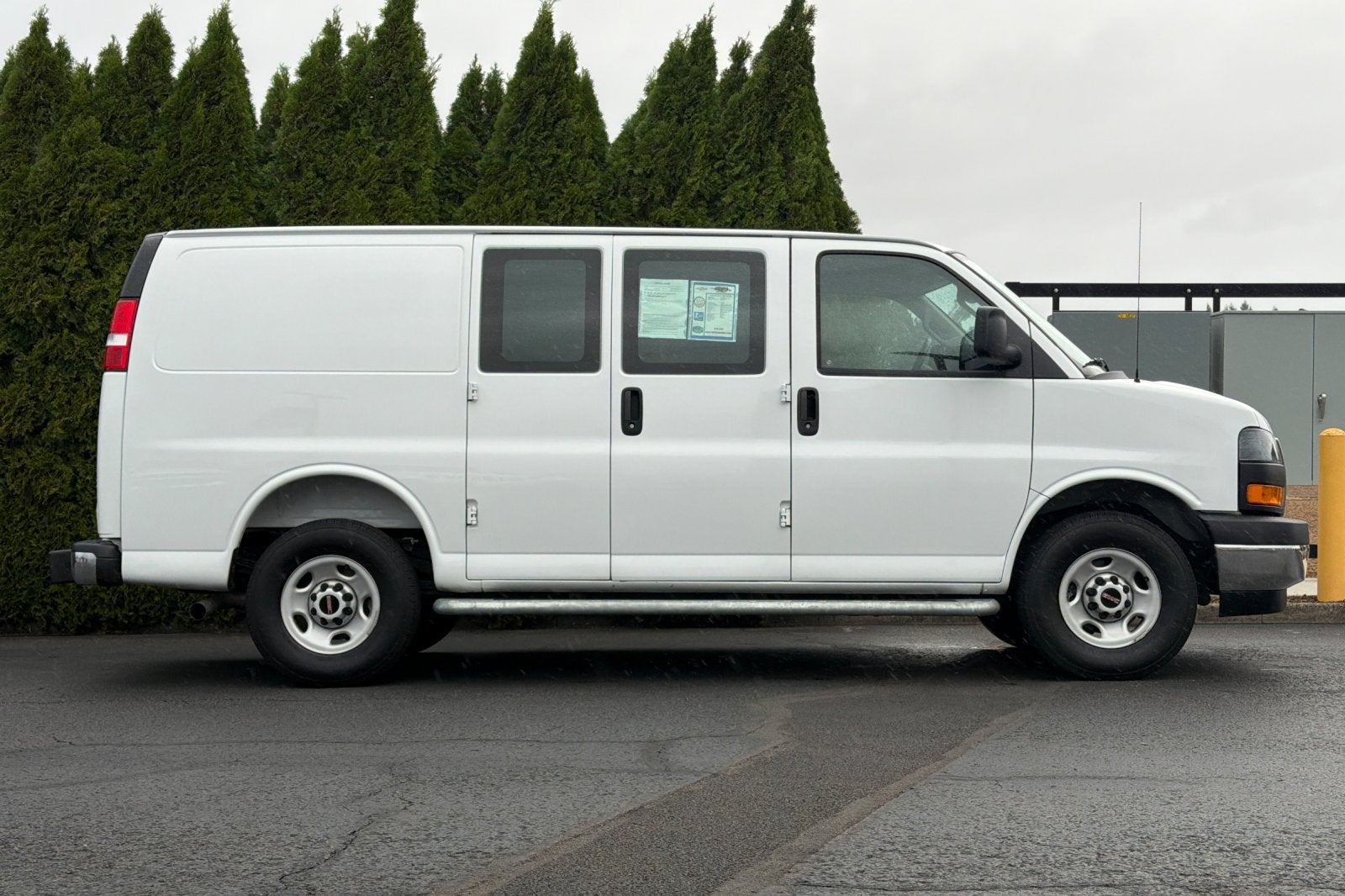2025 GMC Savana Cargo Work Van