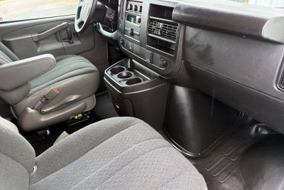 2024 GMC Savana Cargo 2500 Work Van