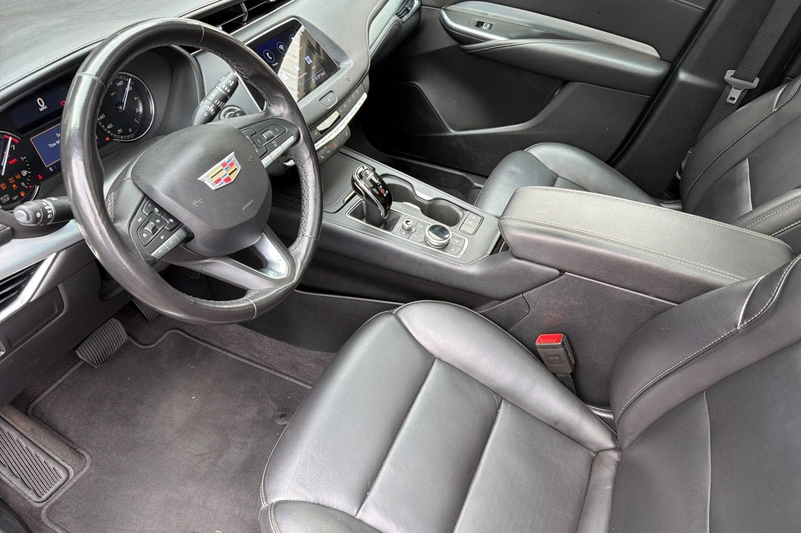 2020 Cadillac XT4 AWD Premium Luxury