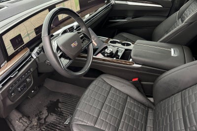 2025 Cadillac Escalade Sport Platinum