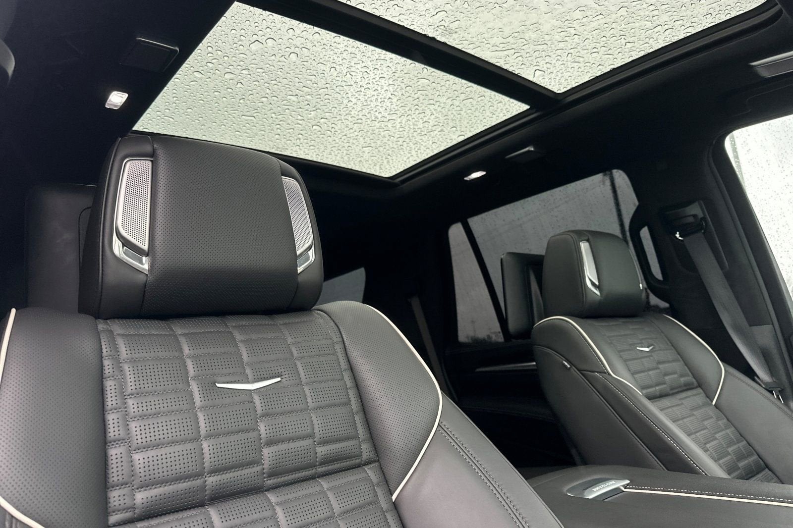 2025 Cadillac Escalade Sport Platinum