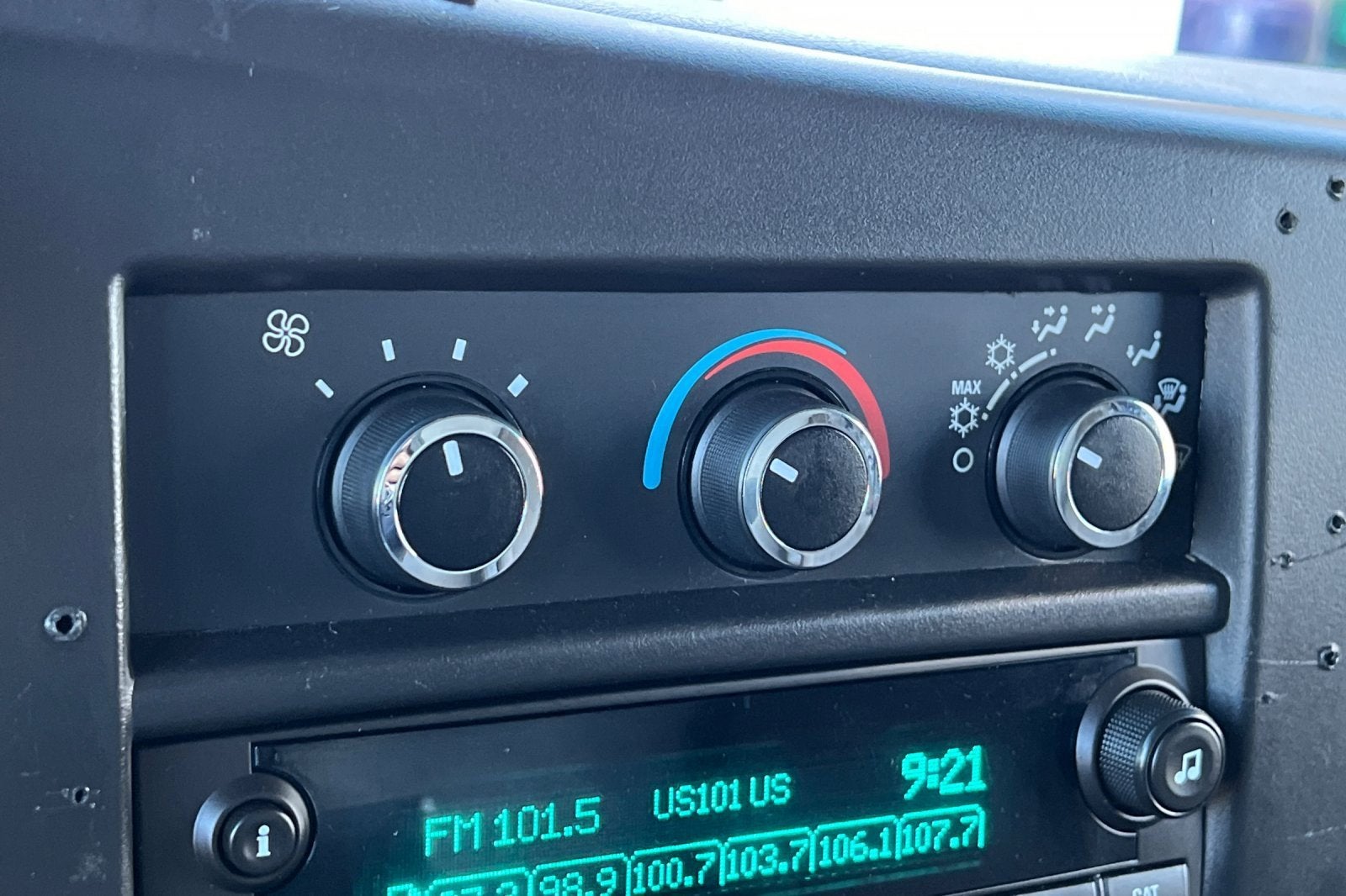 2017 Chevrolet Express Cutaway 3500 VAN 159"