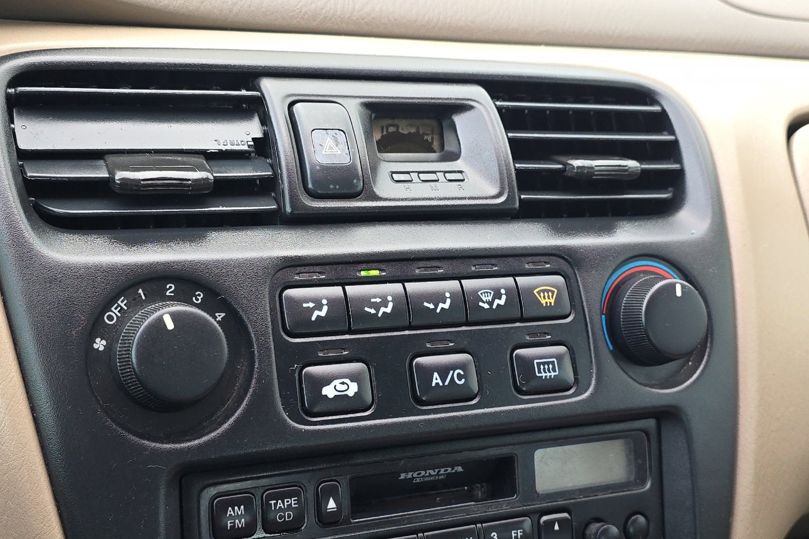 2000 Honda Accord Sdn LX