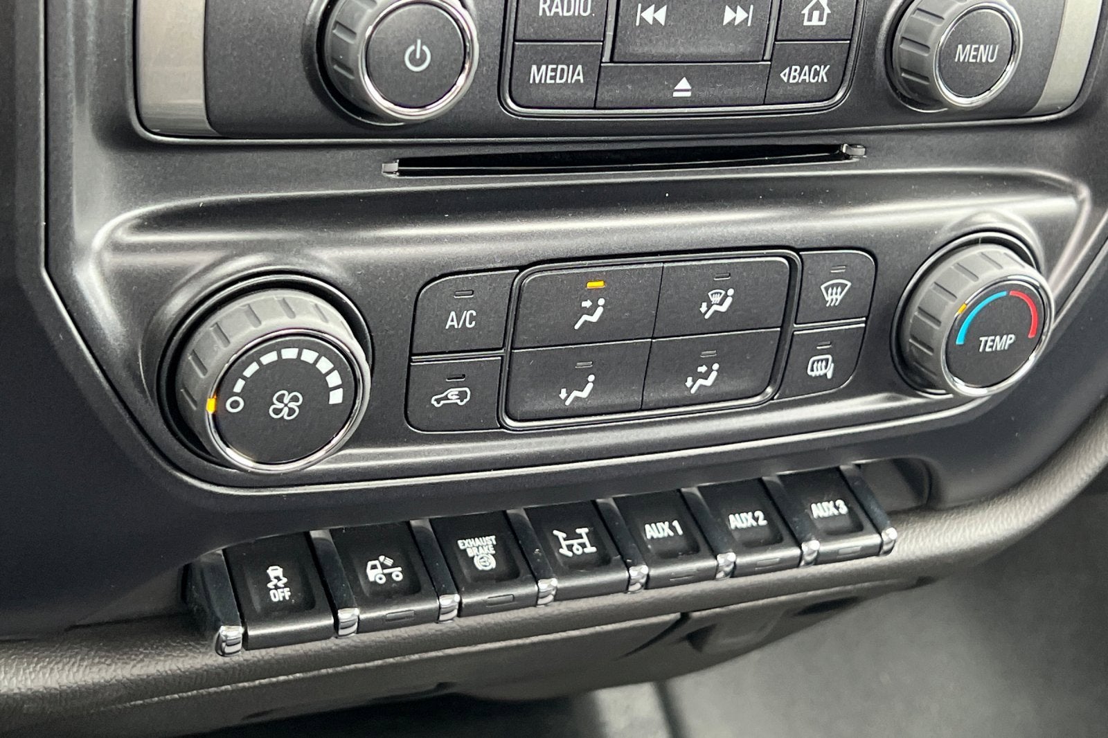 2024 Chevrolet Silverado 5500 HD Work Truck