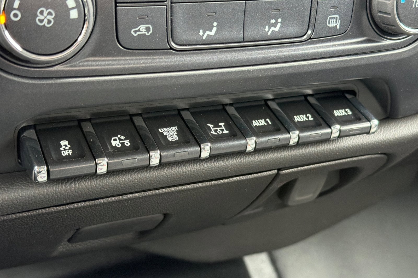 2024 Chevrolet Silverado 5500 HD Work Truck