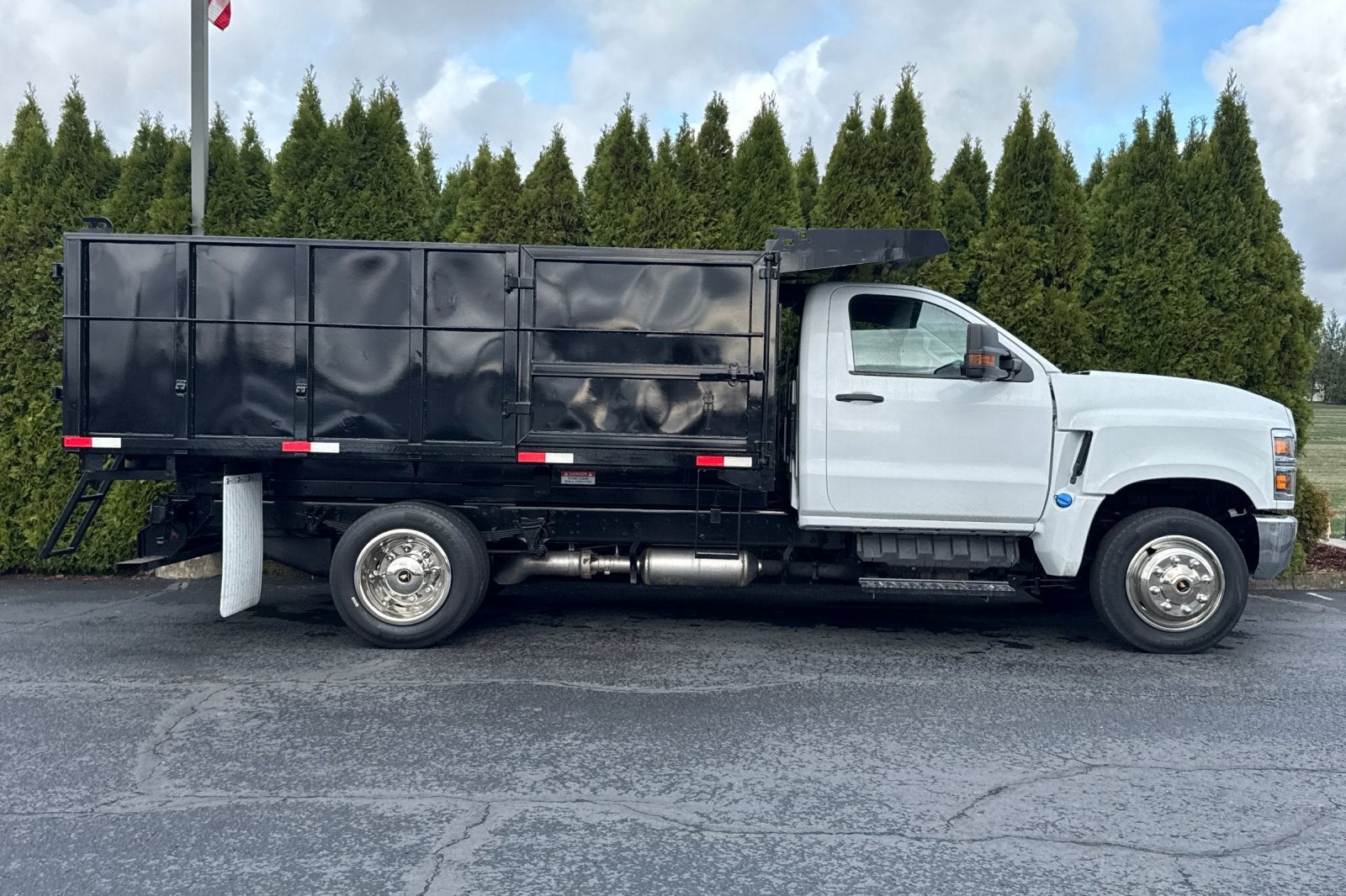 2019 Chevrolet Silverado 5500 HD Work Truck