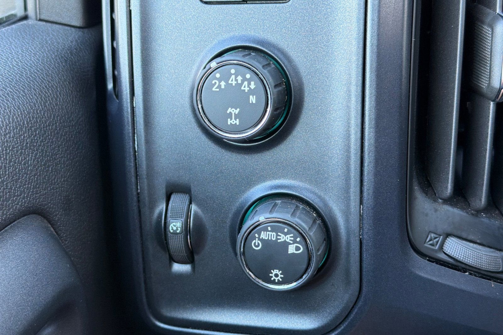 2024 Chevrolet Silverado 5500 HD Work Truck