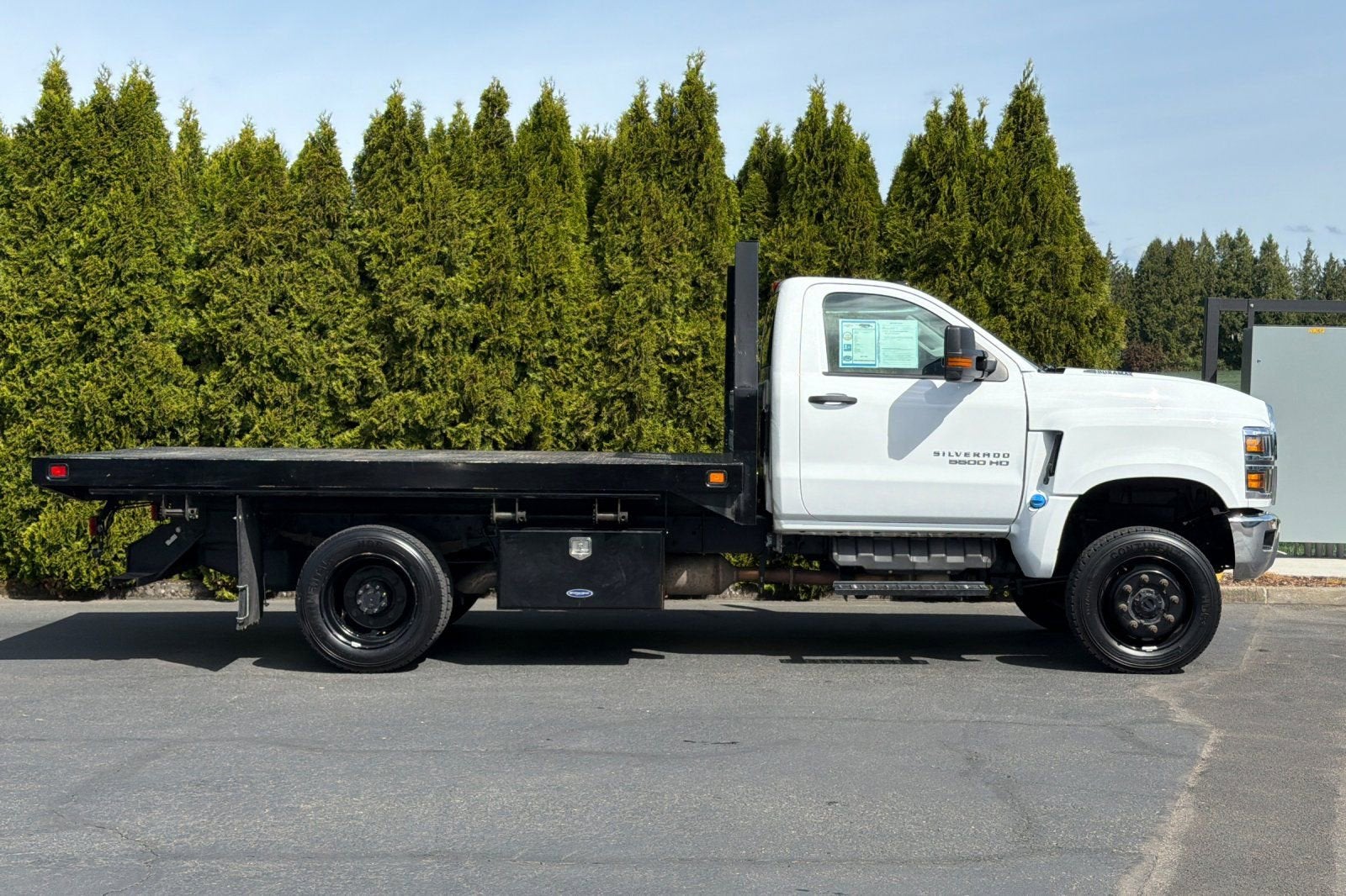 2023 Chevrolet Silverado 5500 HD Work Truck