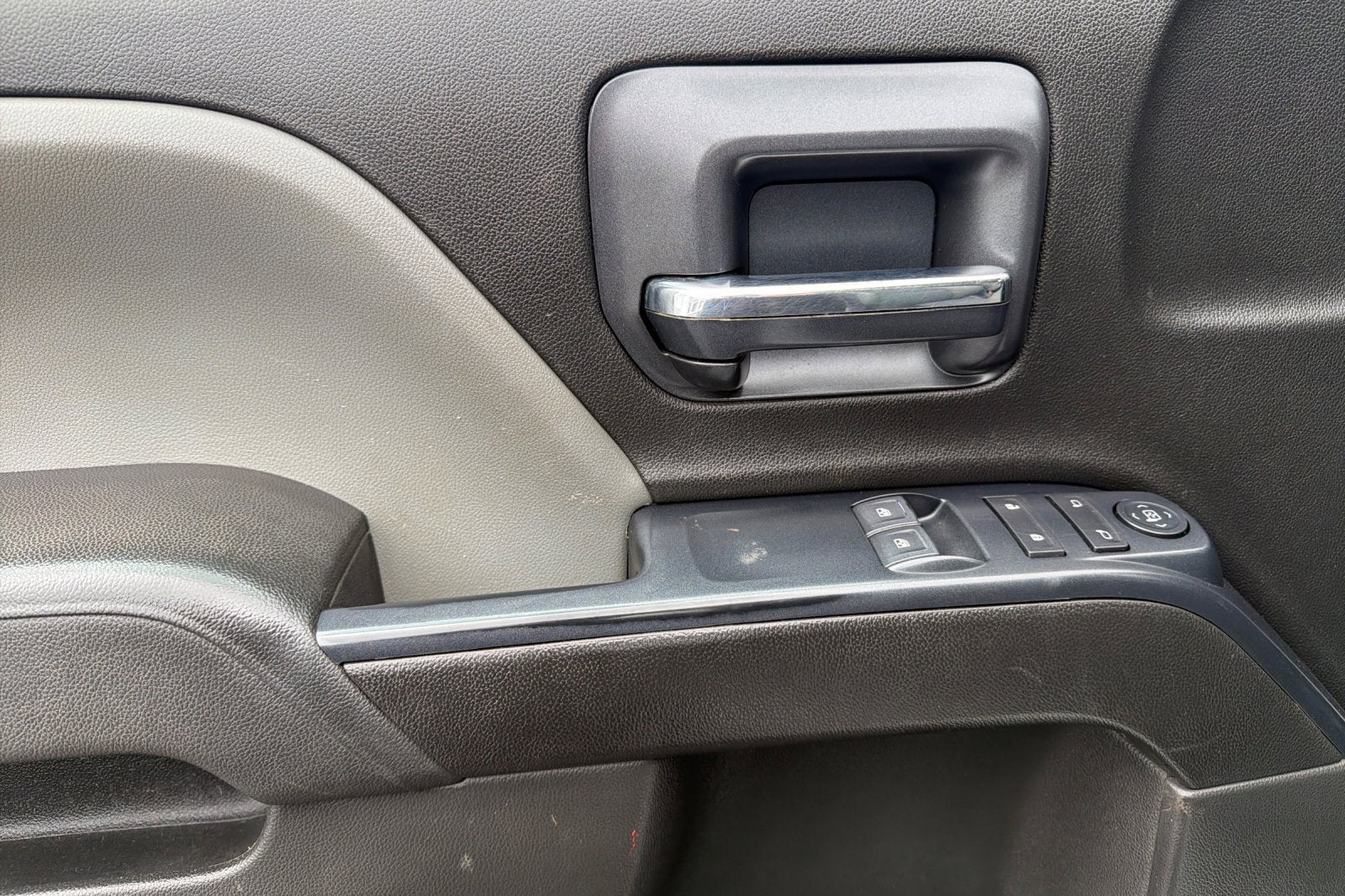 2019 Chevrolet Silverado 6500 HD Work Truck