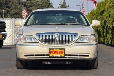 2006 Lincoln Town Car Signature Limited