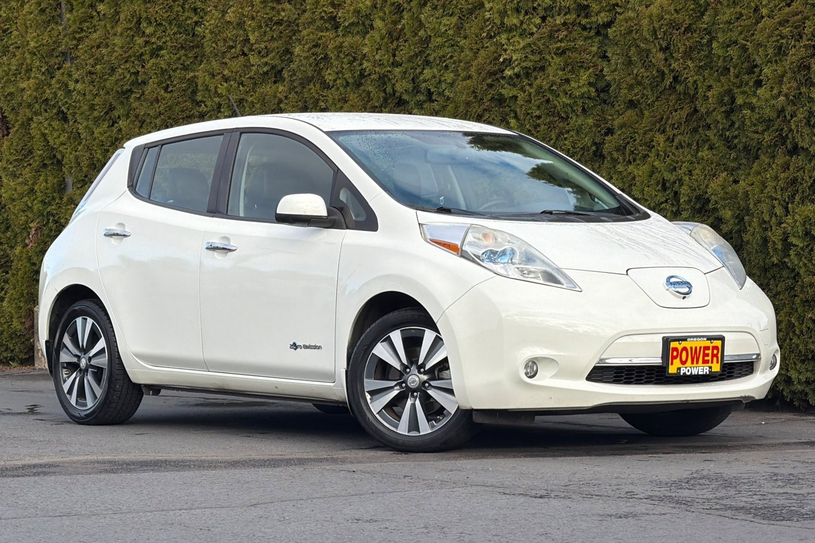 2016 Nissan LEAF SL