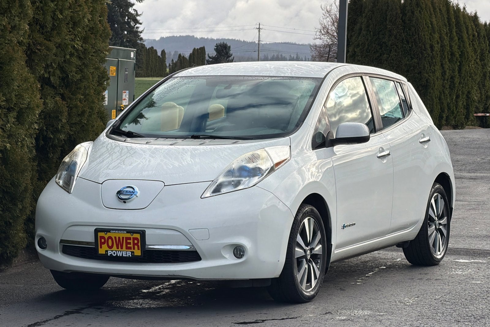 2016 Nissan LEAF SL