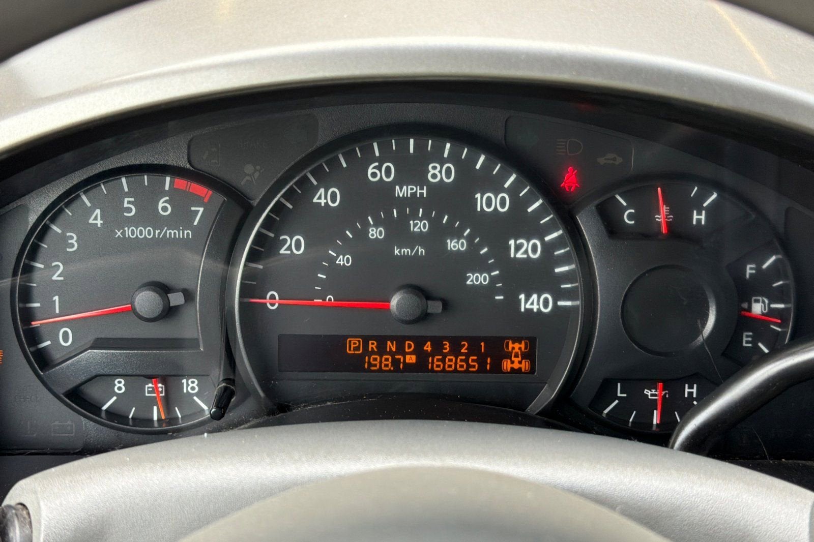 2005 Nissan Titan XE