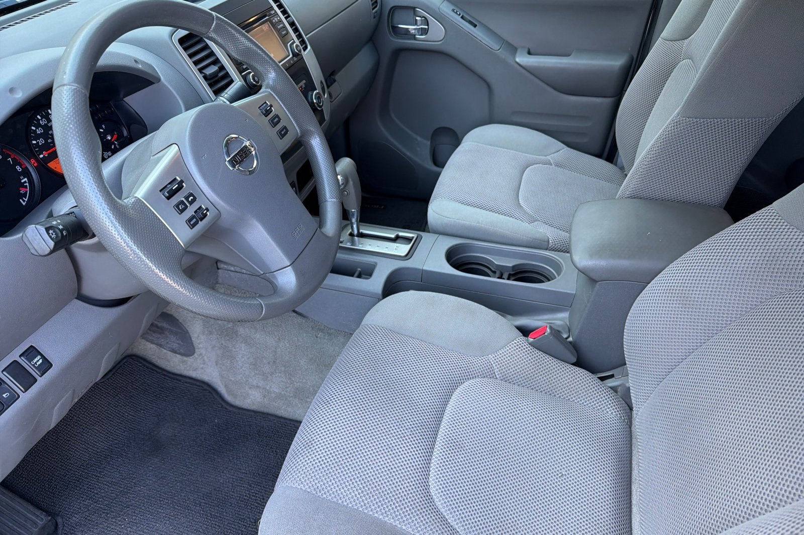 2017 Nissan Frontier SV V6