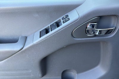 2017 Nissan Frontier SV V6
