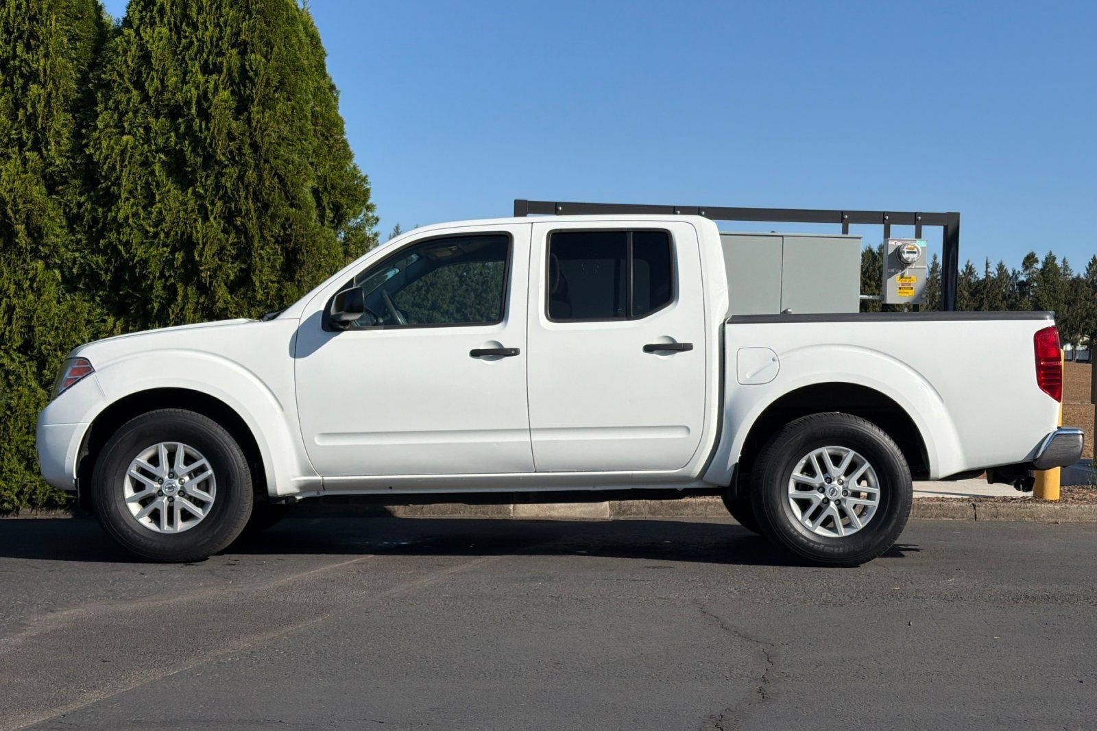 2017 Nissan Frontier SV V6