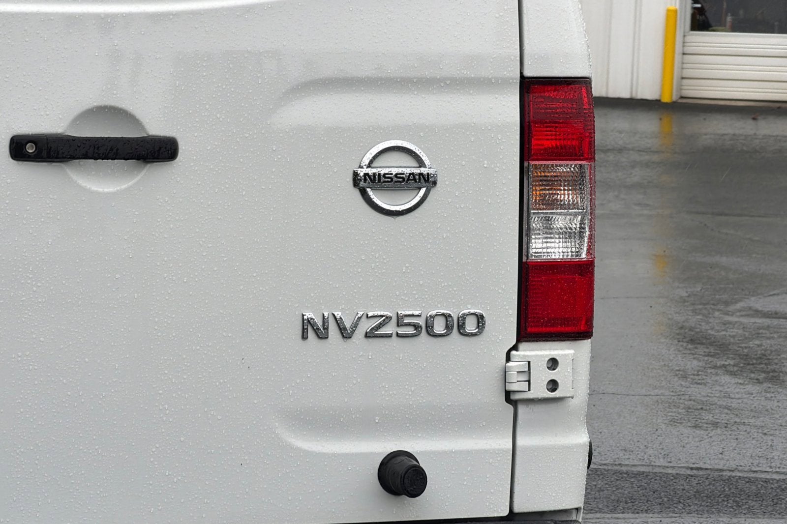 2021 Nissan NV Cargo SV
