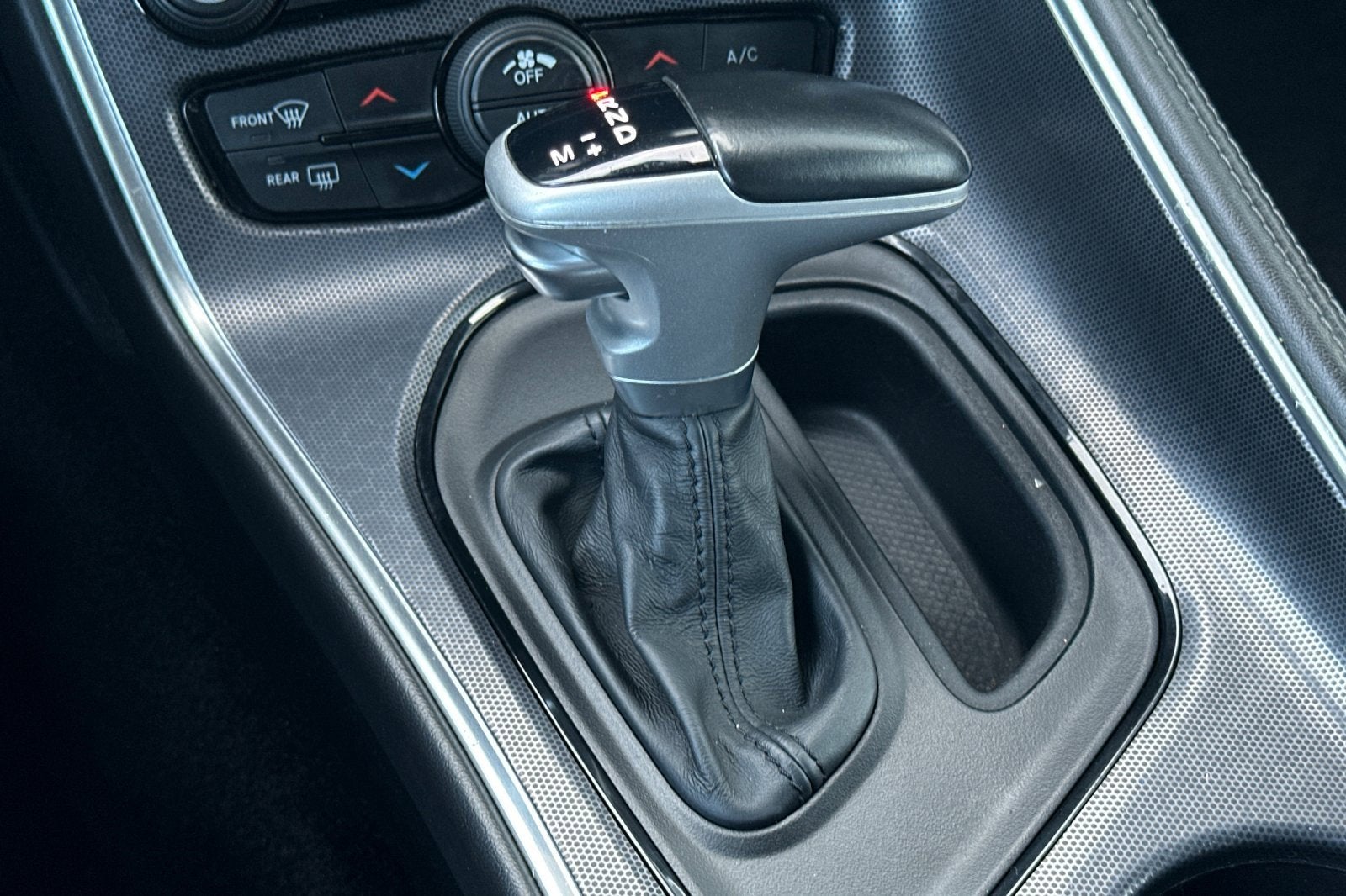 2017 Dodge Challenger SXT Plus