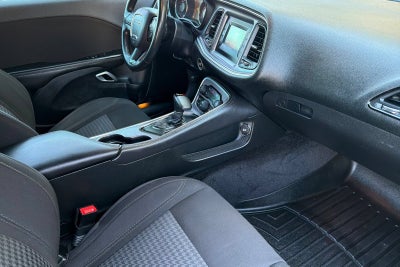 2017 Dodge Challenger SXT