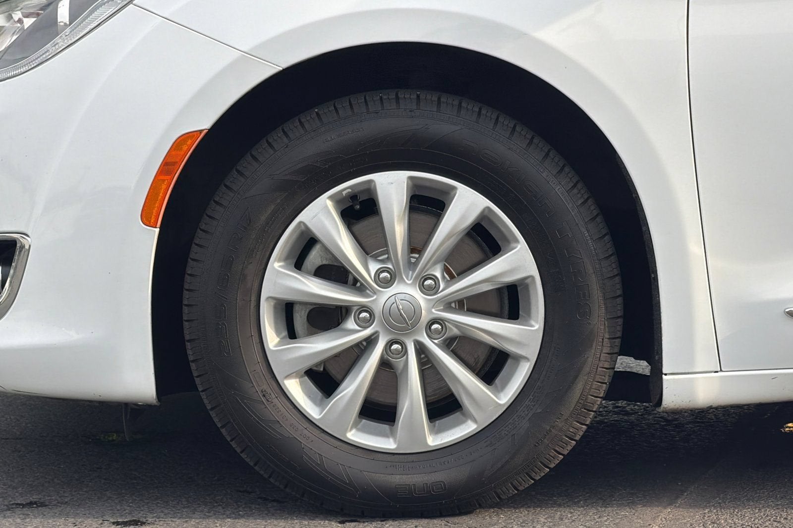 2019 Chrysler Pacifica Touring L